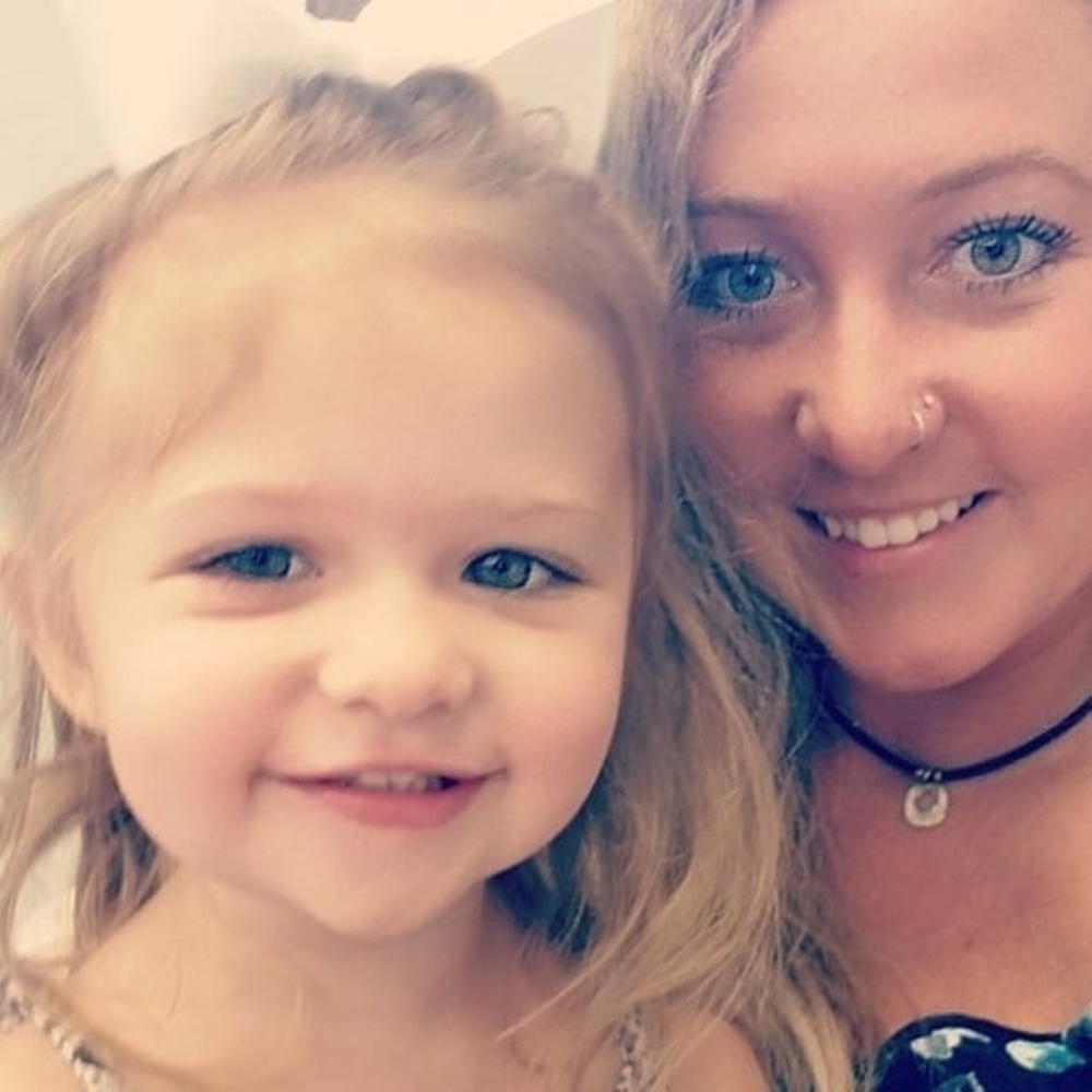 Meet your Posher, Alyssa k.